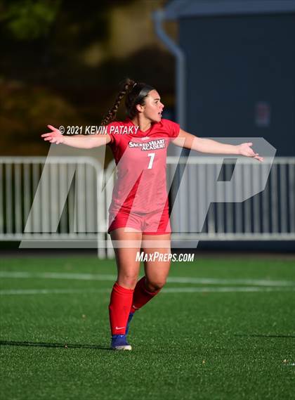 Thumbnail 2 in Mercy vs. Sacred Heart Academy (CIAC Class M Final) photogallery.