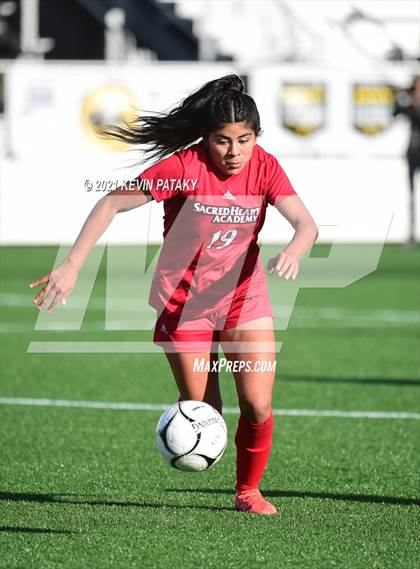 Thumbnail 1 in Mercy vs. Sacred Heart Academy (CIAC Class M Final) photogallery.