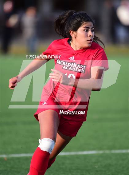 Thumbnail 2 in Mercy vs. Sacred Heart Academy (CIAC Class M Final) photogallery.