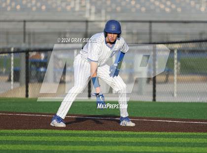 Thumbnail 3 in Edmond Santa Fe @ Deer Creek photogallery.