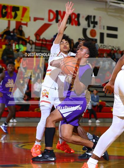 Thumbnail 2 in Lynwood vs. Dominguez photogallery.