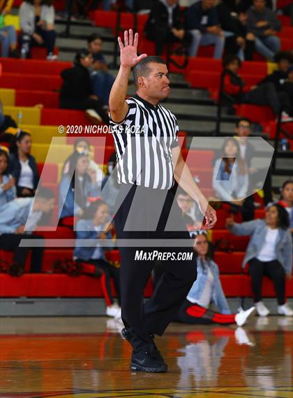 Thumbnail 3 in Lynwood vs. Dominguez photogallery.