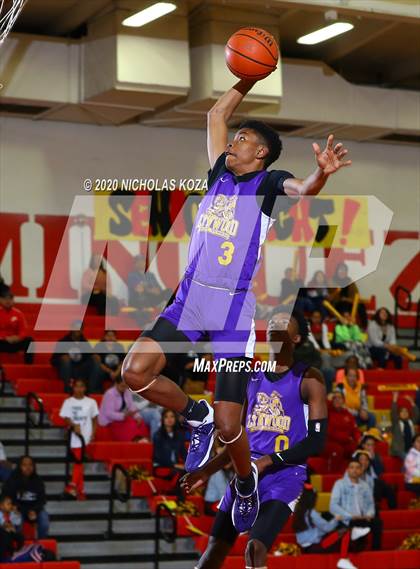 Thumbnail 2 in Lynwood vs. Dominguez photogallery.