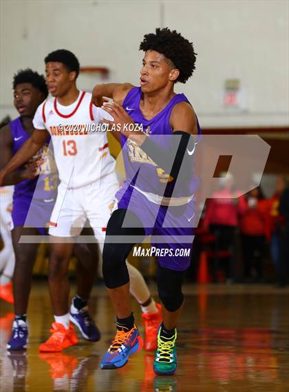 Thumbnail 2 in Lynwood vs. Dominguez photogallery.