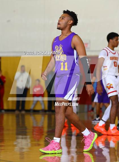 Thumbnail 3 in Lynwood vs. Dominguez photogallery.