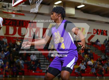 Thumbnail 3 in Lynwood vs. Dominguez photogallery.