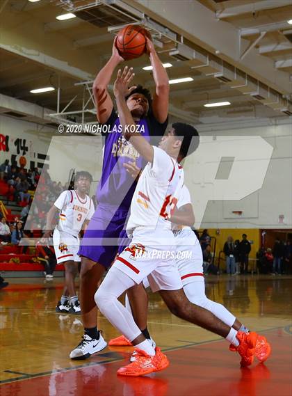 Thumbnail 2 in Lynwood vs. Dominguez photogallery.