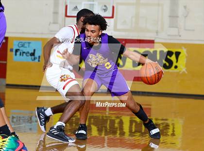 Thumbnail 2 in Lynwood vs. Dominguez photogallery.