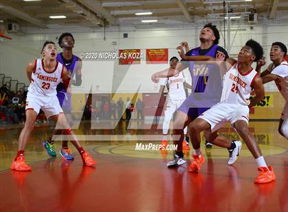 Thumbnail 3 in Lynwood vs. Dominguez photogallery.