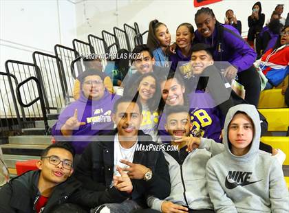 Thumbnail 2 in Lynwood vs. Dominguez photogallery.
