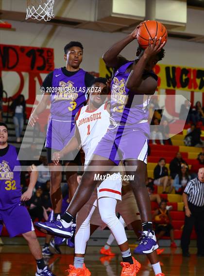 Thumbnail 2 in Lynwood vs. Dominguez photogallery.