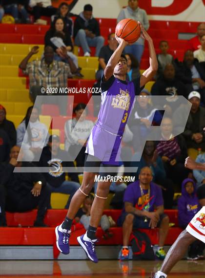 Thumbnail 3 in Lynwood vs. Dominguez photogallery.