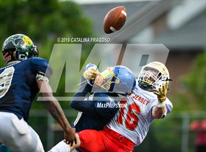 Thumbnail 1 in Phil Simms All-Star Classic (North vs. South) photogallery.