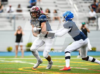 Thumbnail 3 in Phil Simms All-Star Classic (North vs. South) photogallery.