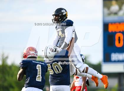 Thumbnail 2 in Phil Simms All-Star Classic (North vs. South) photogallery.