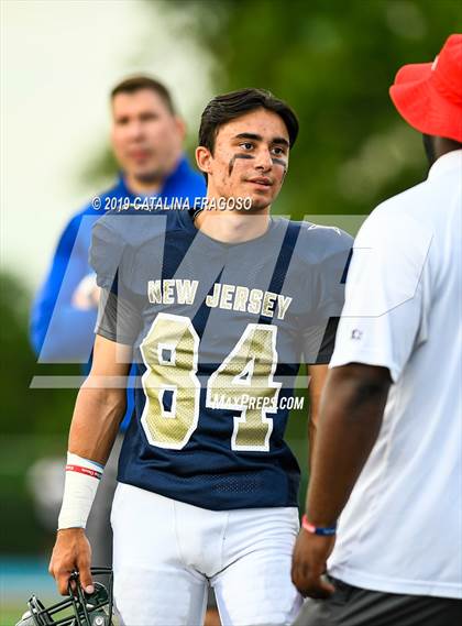 Thumbnail 2 in Phil Simms All-Star Classic (North vs. South) photogallery.