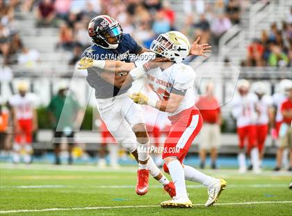 Thumbnail 1 in Phil Simms All-Star Classic (North vs. South) photogallery.
