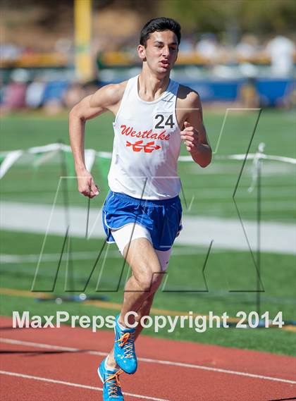 Thumbnail 1 in Don Green Invitational (Boys 1600m) photogallery.