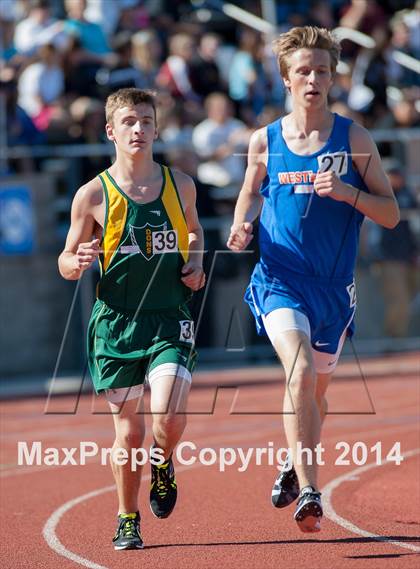 Thumbnail 2 in Don Green Invitational (Boys 1600m) photogallery.