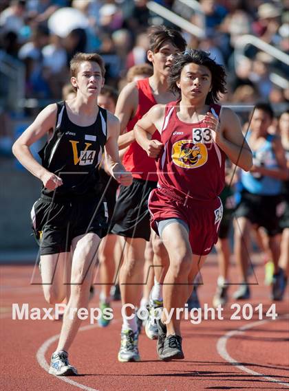Thumbnail 2 in Don Green Invitational (Boys 1600m) photogallery.