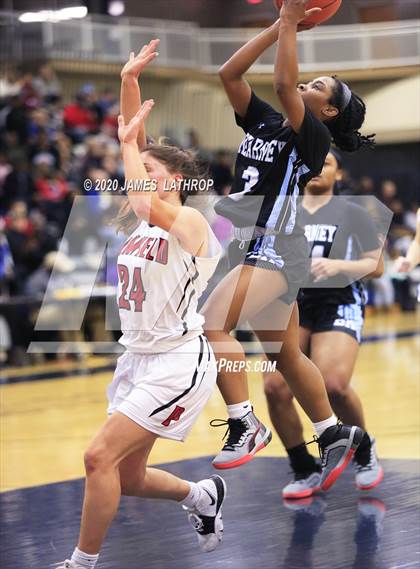 Thumbnail 3 in Penfield vs. Bishop Kearney (Section V Class AA Finals) photogallery.