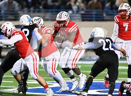 Thumbnail 1 in Bremond vs. Chilton (UIL 2A Regional Semi-final) photogallery.