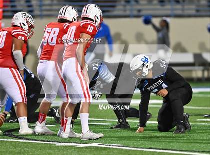 Thumbnail 3 in Bremond vs. Chilton (UIL 2A Regional Semi-final) photogallery.