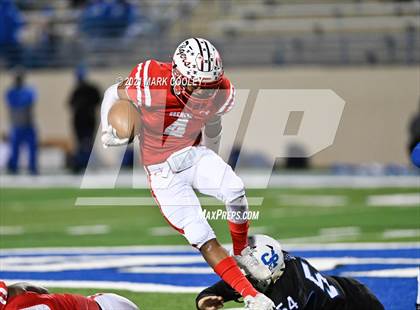 Thumbnail 1 in Bremond vs. Chilton (UIL 2A Regional Semi-final) photogallery.