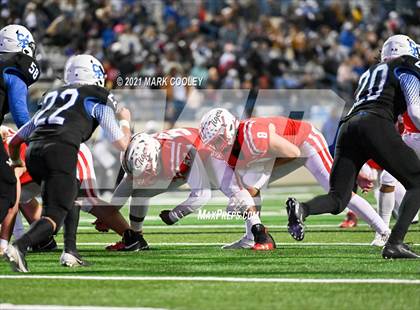 Thumbnail 1 in Bremond vs. Chilton (UIL 2A Regional Semi-final) photogallery.