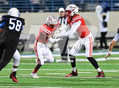 Thumbnail 2 in Bremond vs. Chilton (UIL 2A Regional Semi-final) photogallery.