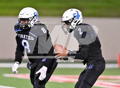 Thumbnail 2 in Bremond vs. Chilton (UIL 2A Regional Semi-final) photogallery.