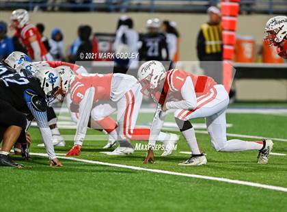 Thumbnail 1 in Bremond vs. Chilton (UIL 2A Regional Semi-final) photogallery.
