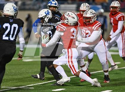 Thumbnail 1 in Bremond vs. Chilton (UIL 2A Regional Semi-final) photogallery.
