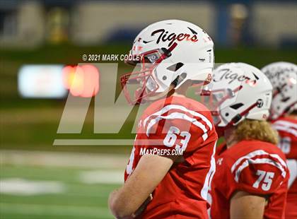 Thumbnail 2 in Bremond vs. Chilton (UIL 2A Regional Semi-final) photogallery.