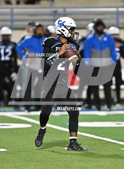 Thumbnail 3 in Bremond vs. Chilton (UIL 2A Regional Semi-final) photogallery.