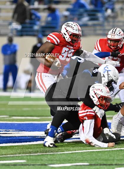 Thumbnail 3 in Bremond vs. Chilton (UIL 2A Regional Semi-final) photogallery.