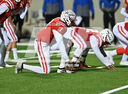 Thumbnail 1 in Bremond vs. Chilton (UIL 2A Regional Semi-final) photogallery.