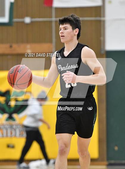 Thumbnail 3 in Ponderosa vs. Oak Ridge (Jack Scott Tournament) photogallery.