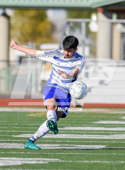 Thumbnail 1 in Dobson vs. Desert Vista (Coyote Classic Tournament) photogallery.