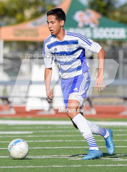 Thumbnail 3 in Dobson vs. Desert Vista (Coyote Classic Tournament) photogallery.