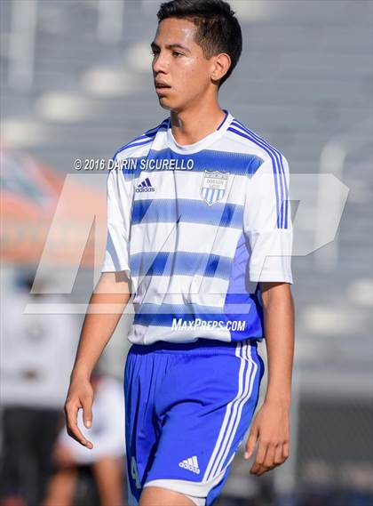 Thumbnail 3 in Dobson vs. Desert Vista (Coyote Classic Tournament) photogallery.