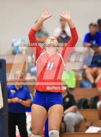 Thumbnail 1 in West Carteret vs Dixon (Joseph L. Beasley Spikefest) photogallery.