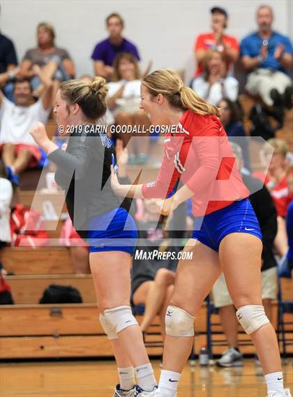 Thumbnail 1 in West Carteret vs Dixon (Joseph L. Beasley Spikefest) photogallery.