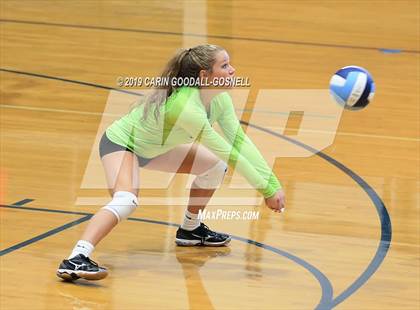 Thumbnail 2 in West Carteret vs Dixon (Joseph L. Beasley Spikefest) photogallery.
