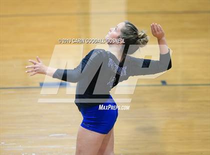 Thumbnail 2 in West Carteret vs Dixon (Joseph L. Beasley Spikefest) photogallery.