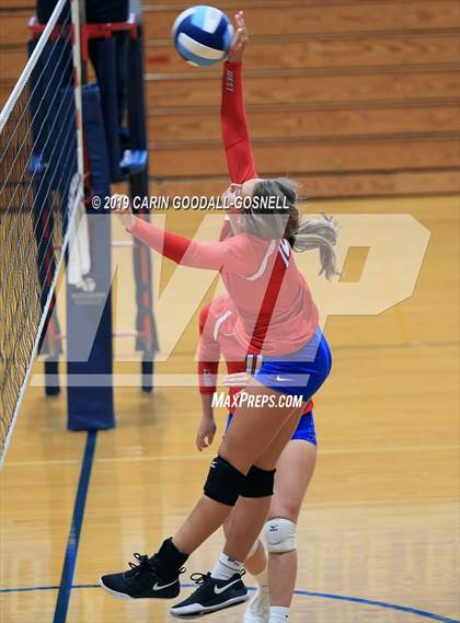 Thumbnail 3 in West Carteret vs Dixon (Joseph L. Beasley Spikefest) photogallery.