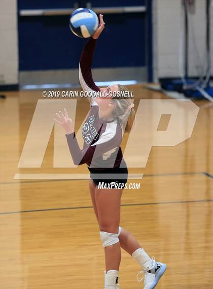 Thumbnail 1 in West Carteret vs Dixon (Joseph L. Beasley Spikefest) photogallery.