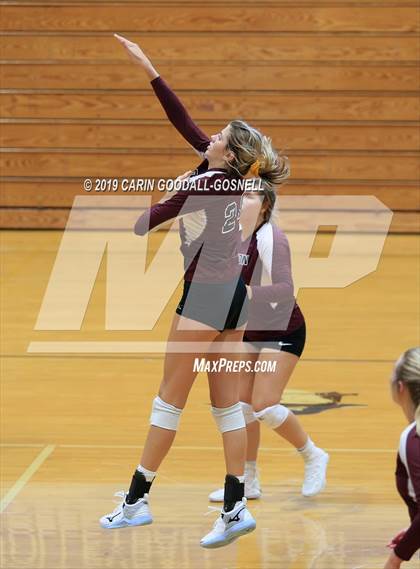 Thumbnail 3 in West Carteret vs Dixon (Joseph L. Beasley Spikefest) photogallery.