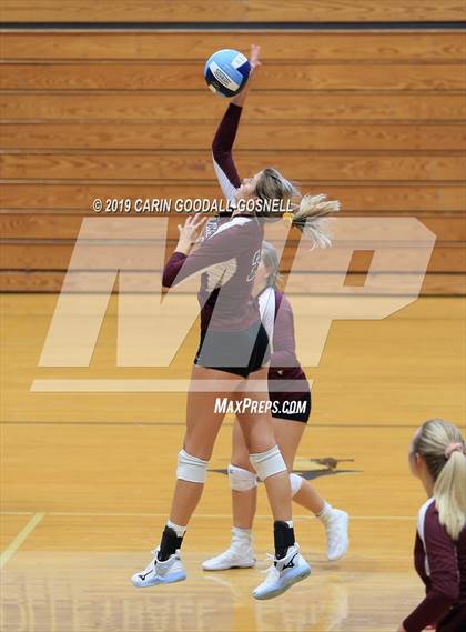 Thumbnail 2 in West Carteret vs Dixon (Joseph L. Beasley Spikefest) photogallery.