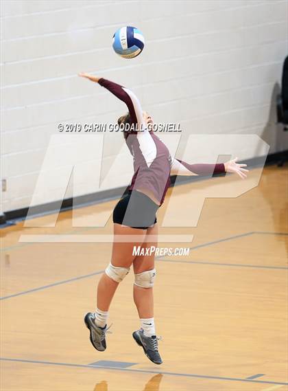 Thumbnail 3 in West Carteret vs Dixon (Joseph L. Beasley Spikefest) photogallery.